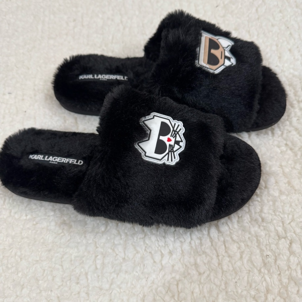KARL LAGERFELD black faux fur slippers - Picture 2 of 4